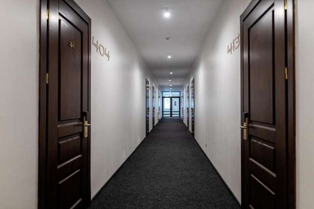Отель Private Rooms in Grofa Hotel Буковель-16