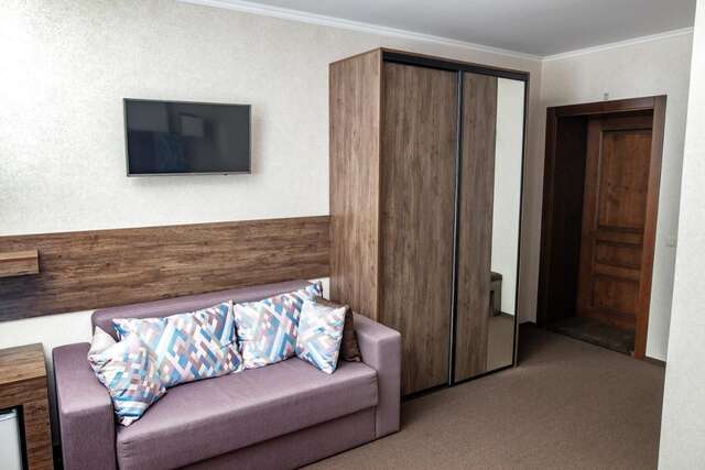 Отель Private Rooms in Grofa Hotel Буковель-23